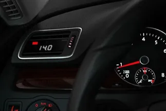 P3 Gauge For B6 VW CC / Passat - Red / White (LHD)